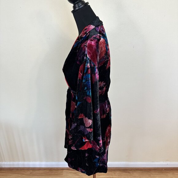 Soma Womens Velvet Floral Kimono Robe Red Lining  Tie Medium Pockets Knee Length - Picture 8 of 8